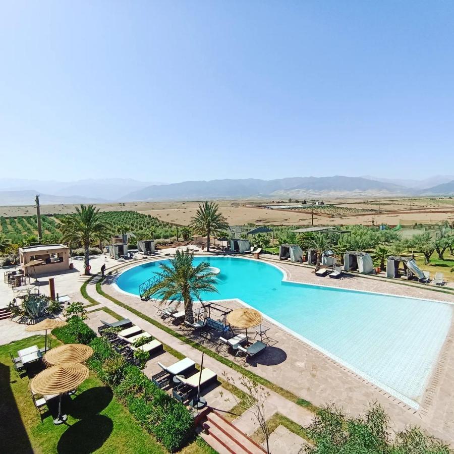 Les Jardins D Amizmiz 6 Piscines Bed & Breakfast Wawizelte Dış mekan fotoğraf
