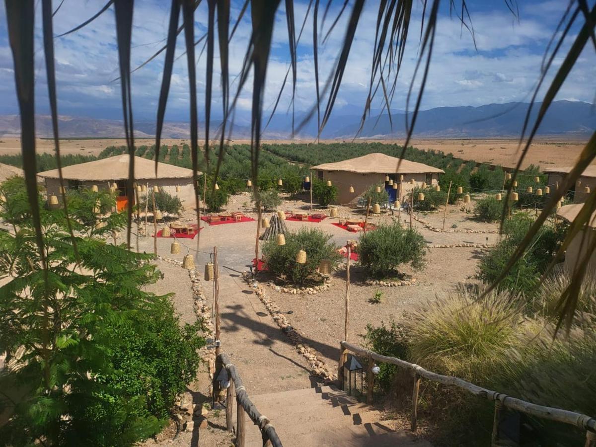 Les Jardins D Amizmiz 6 Piscines Bed & Breakfast Wawizelte Dış mekan fotoğraf