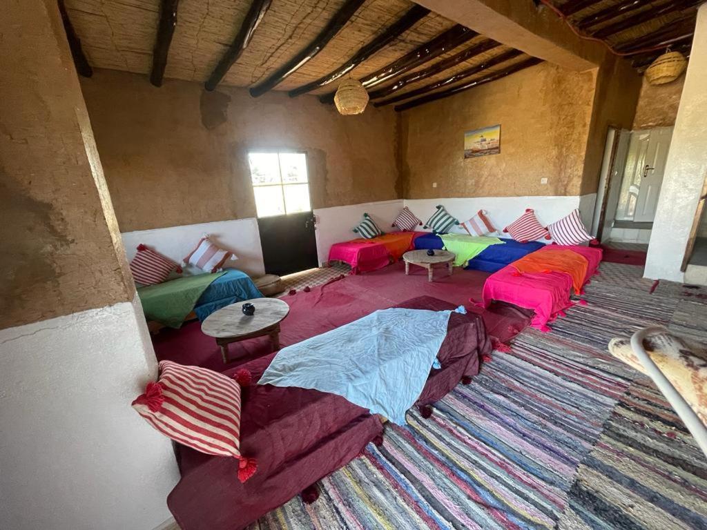 Les Jardins D Amizmiz 6 Piscines Bed & Breakfast Wawizelte Dış mekan fotoğraf