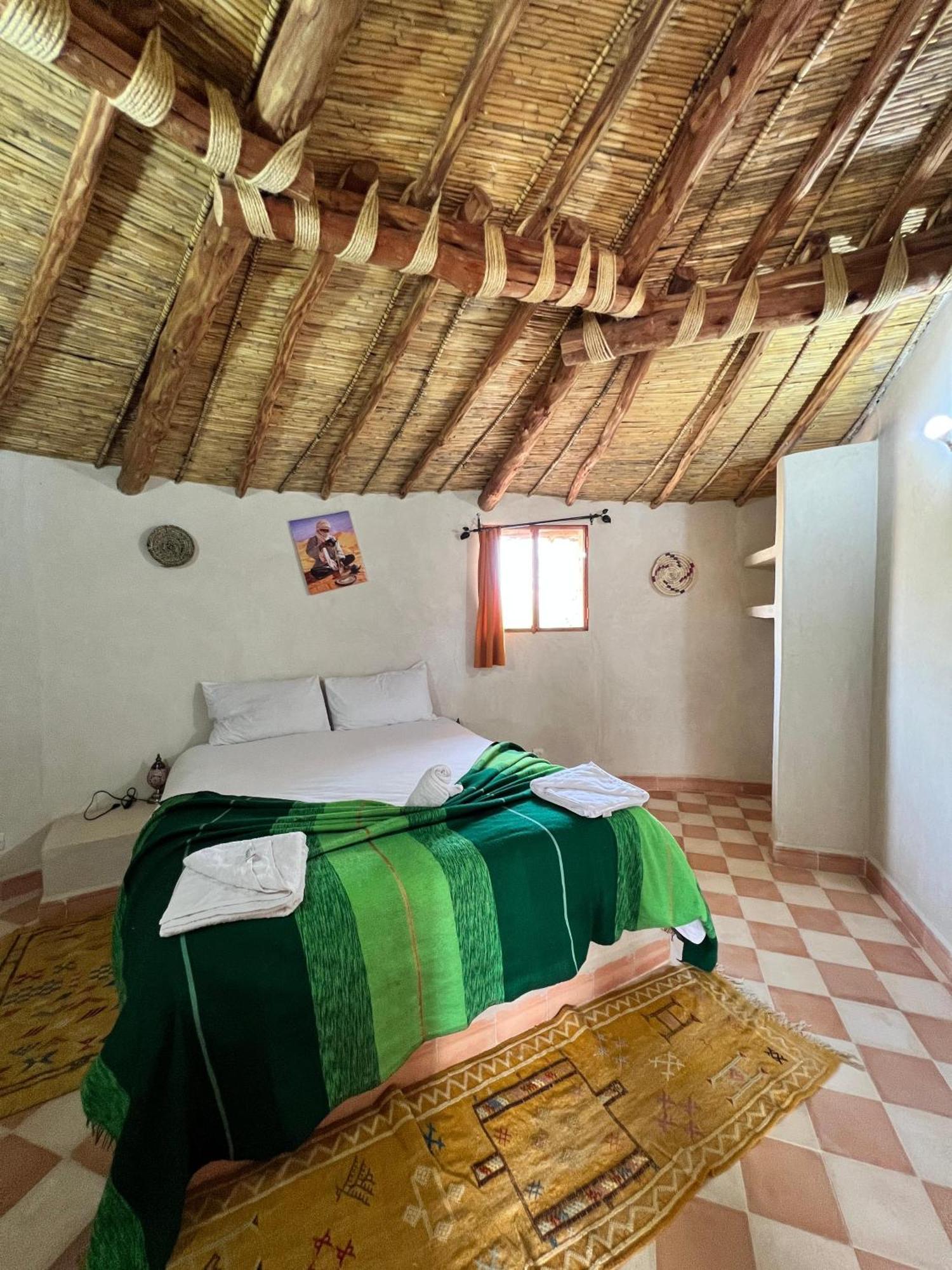 Les Jardins D Amizmiz 6 Piscines Bed & Breakfast Wawizelte Dış mekan fotoğraf