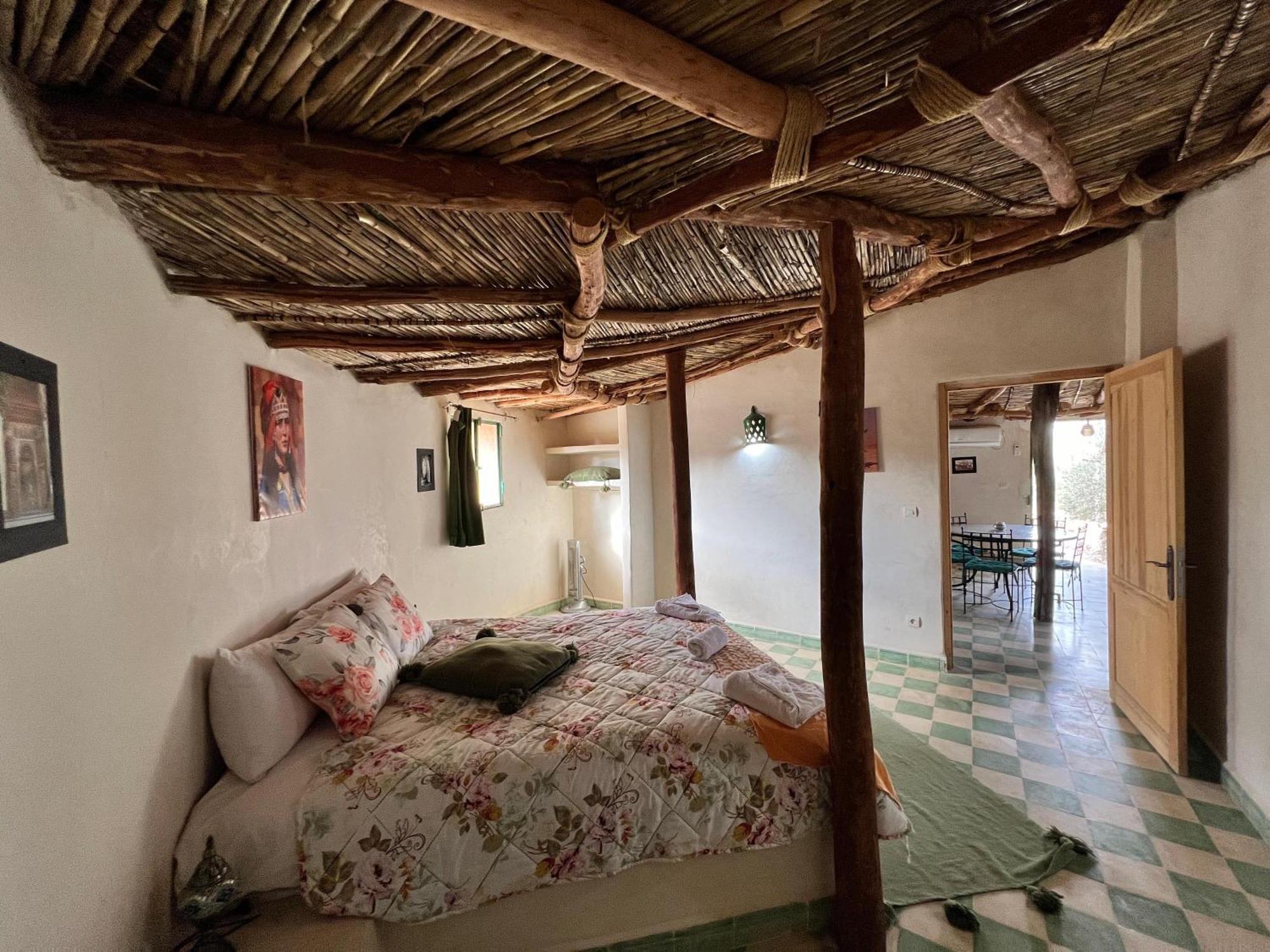 Les Jardins D Amizmiz 6 Piscines Bed & Breakfast Wawizelte Dış mekan fotoğraf