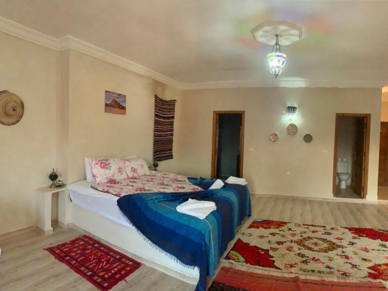 Les Jardins D Amizmiz 6 Piscines Bed & Breakfast Wawizelte Dış mekan fotoğraf