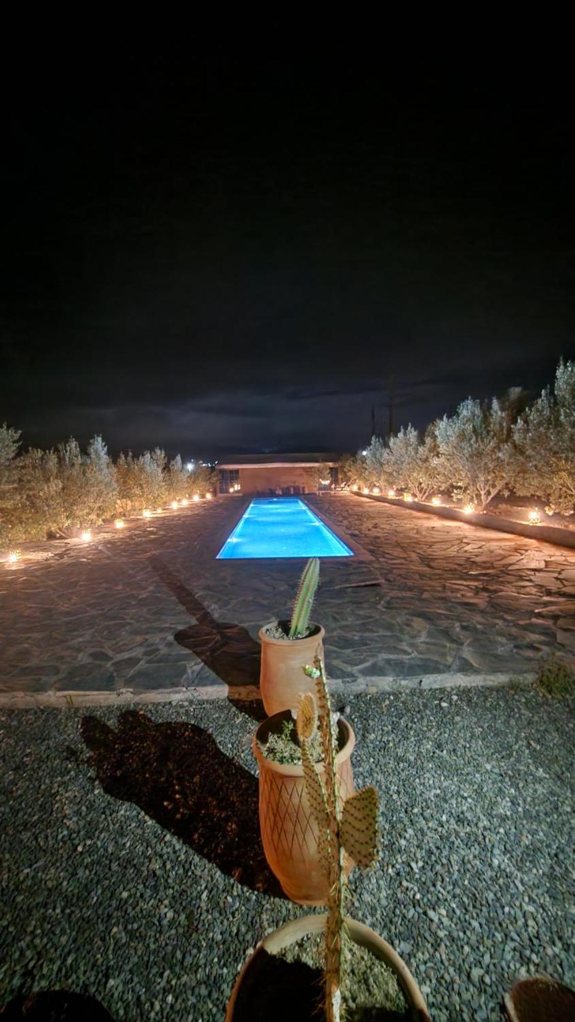 Les Jardins D Amizmiz 6 Piscines Bed & Breakfast Wawizelte Dış mekan fotoğraf